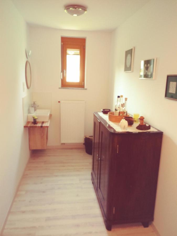 Appartamento Apartma Smid Škofja Loka Esterno foto
